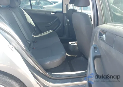 2011 Volkswagen Jetta 2.0L S from USA, damaged, VIN 3VW2K7AJ3BM382010